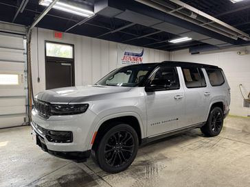 2023 Jeep Grand Wagoneer Series III Obsidian 4x4