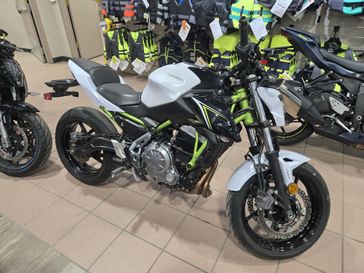 2017 KAWASAKI Z650 ABS