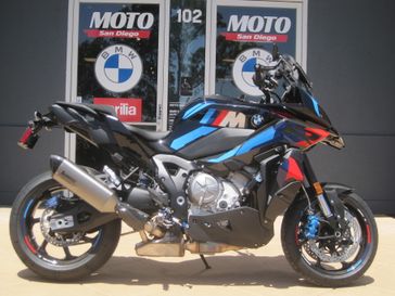  BMW M 1000 XR 
