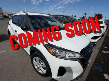Used 2022 Nissan Kicks S