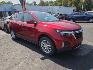 Used 2024 Chevrolet Equinox LT