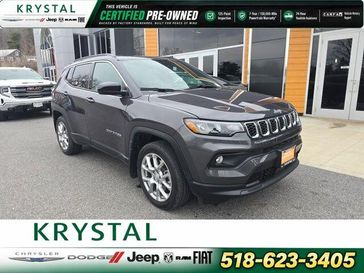 Used 2024 Jeep Compass Latitude Lux