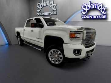 Used 2016 GMC Sierra 2500HD Denali Z71 4x4 Crew Cab w/Sunroof