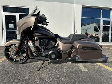 2019 Indian Motorcycle Chieftain Dark Horse