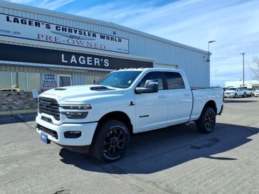 New 2026 RAM 2500 Laramie Crew Cab 4x4 6'4' Box