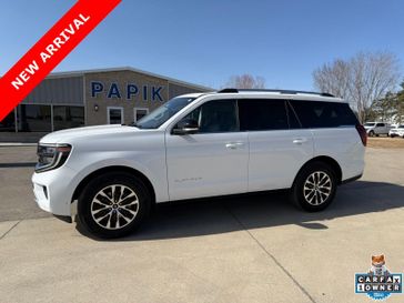 Used 2025 Ford Expedition Platinum