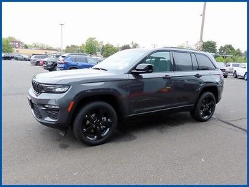 New 2025 Jeep Grand Cherokee Limited