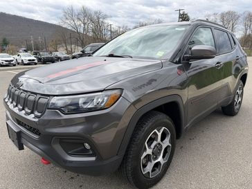 Used 2022 Jeep Compass Trailhawk