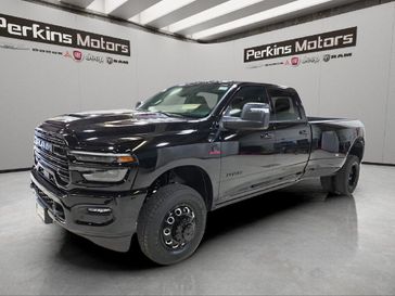 New 2027 RAM 3500 Laramie Crew Cab 4x4 8' Box
