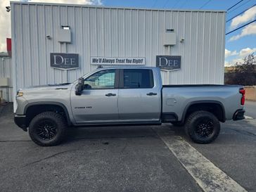 New 2026 Chevrolet Silverado ZR2