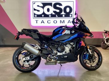 2026 BMW M 1000 XR