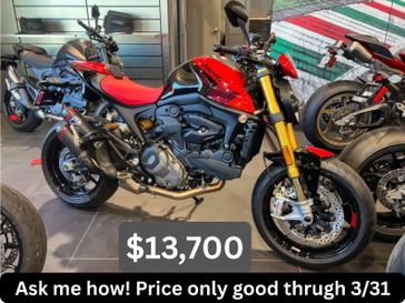 2025 Ducati Monster SP