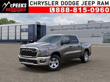 New 2026 RAM 1500 Big Horn Crew Cab 4x2 5'7' Box