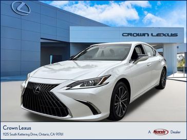 2025 Lexus ES 300h
