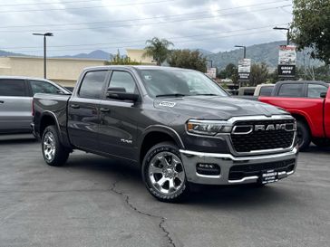 New 2025 RAM 1500 Big Horn Crew Cab 4x2 5'7' Box