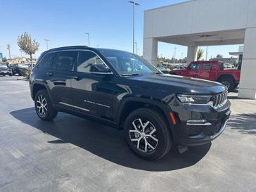 New 2025 Jeep Grand Cherokee Limited 4x4
