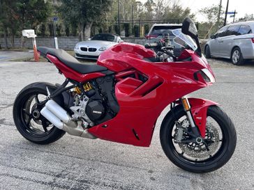 2023 Ducati SuperSport