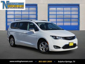 Used 2018 Chrysler Pacifica Hybrid Limited