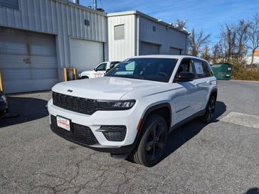 2025 Jeep Grand Cherokee Altitude X 4x4