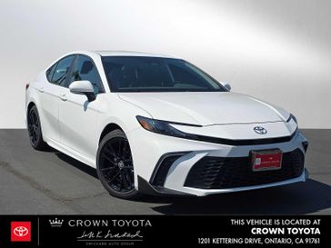 Used 2025 Toyota Camry SE