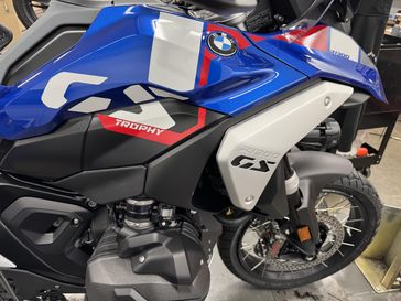 2025 BMW R 1300 GS RACING BLUE METALLIC 