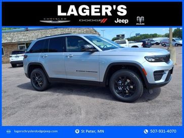 New 2025 Jeep Grand Cherokee Altitude 4x4