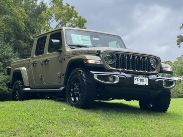 New 2025 Jeep Gladiator High Tide 4x4