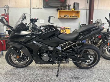 2024 Suzuki GSX-S 1000GT+