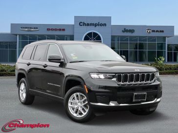 2025 Jeep Grand Cherokee L Laredo 4x2