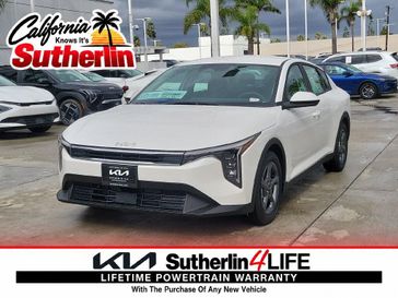 New 2026 Kia K4 LXS