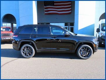 New 2025 Jeep Grand Cherokee Limited