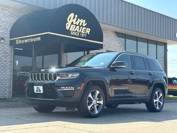 New 2025 Jeep Grand Cherokee Limited 4x4