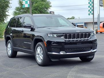 2025 Jeep Grand Cherokee L Laredo X 4x2