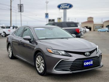 Used 2021 Toyota Camry LE
