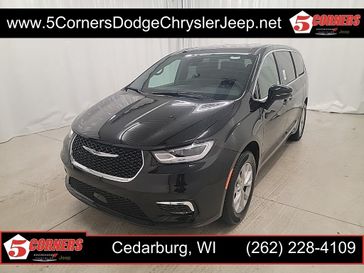 2025 Chrysler Pacifica Select Awd