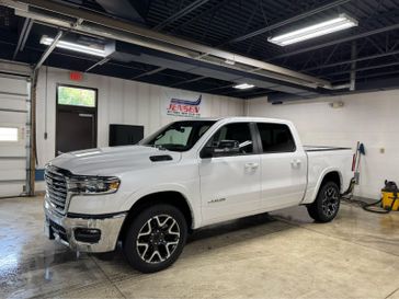 New 2025 RAM 1500 Laramie Crew Cab 4x4 5'7' Box