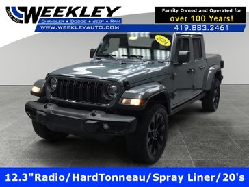 Used 2024 Jeep Gladiator Nighthawk
