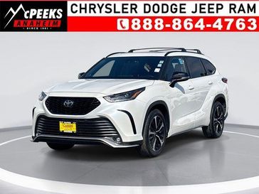 Used 2021 Toyota Highlander XSE