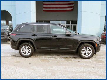 Used 2023 Jeep Grand Cherokee Limited