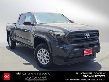 New 2025 Toyota Tacoma SR5