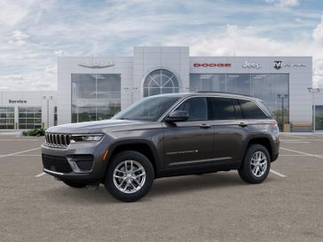 New 2025 Jeep Grand Cherokee Laredo X 4x4