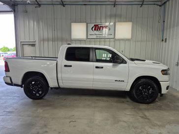 2025 RAM 1500 Laramie Crew Cab 4x4 5'7' Box