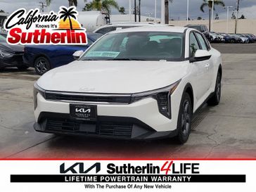 New 2026 Kia K4 LXS