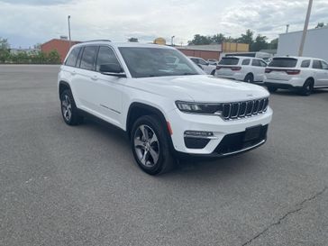 Used 2023 Jeep Grand Cherokee Limited
