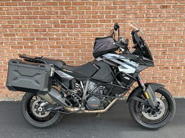 2019 KTM 1290 Super Adventure S 