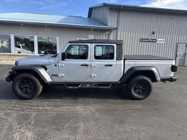 Used 2023 Jeep Gladiator Sport