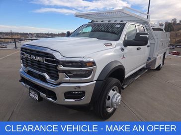 New 2026 RAM 5500 Tradesman Chassis Crew Cab 4x4 84' Ca