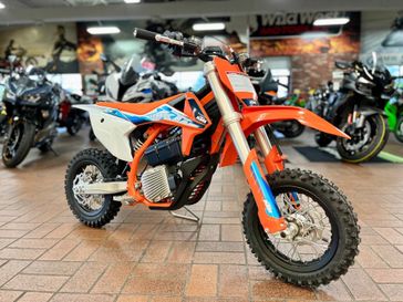 2024 KTM SX-E3