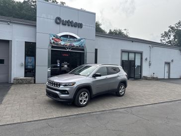 Used 2024 Jeep Compass Latitude
