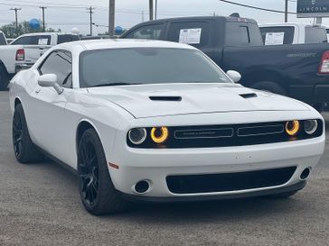 2015 Dodge Challenger SXT